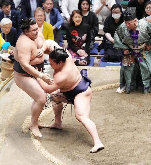 若隆景が史上３番目ブランクＶ「一番は家族の存在…優勝した姿を見せることができた」／一問一答