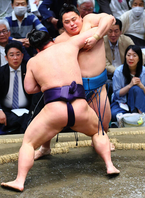 義ノ富士が自己最多タイ11勝、2度目の敢闘賞も「あと一番取りたかった