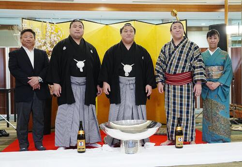 割引❗️「母」春慶塗 即中斎好 小四方棚 成田流春慶塗宗家 鈴木利一正慶 （F） 若隆景「妻が1匹まん丸のタイを買ってきて」V2の陰に“めでタイ予行