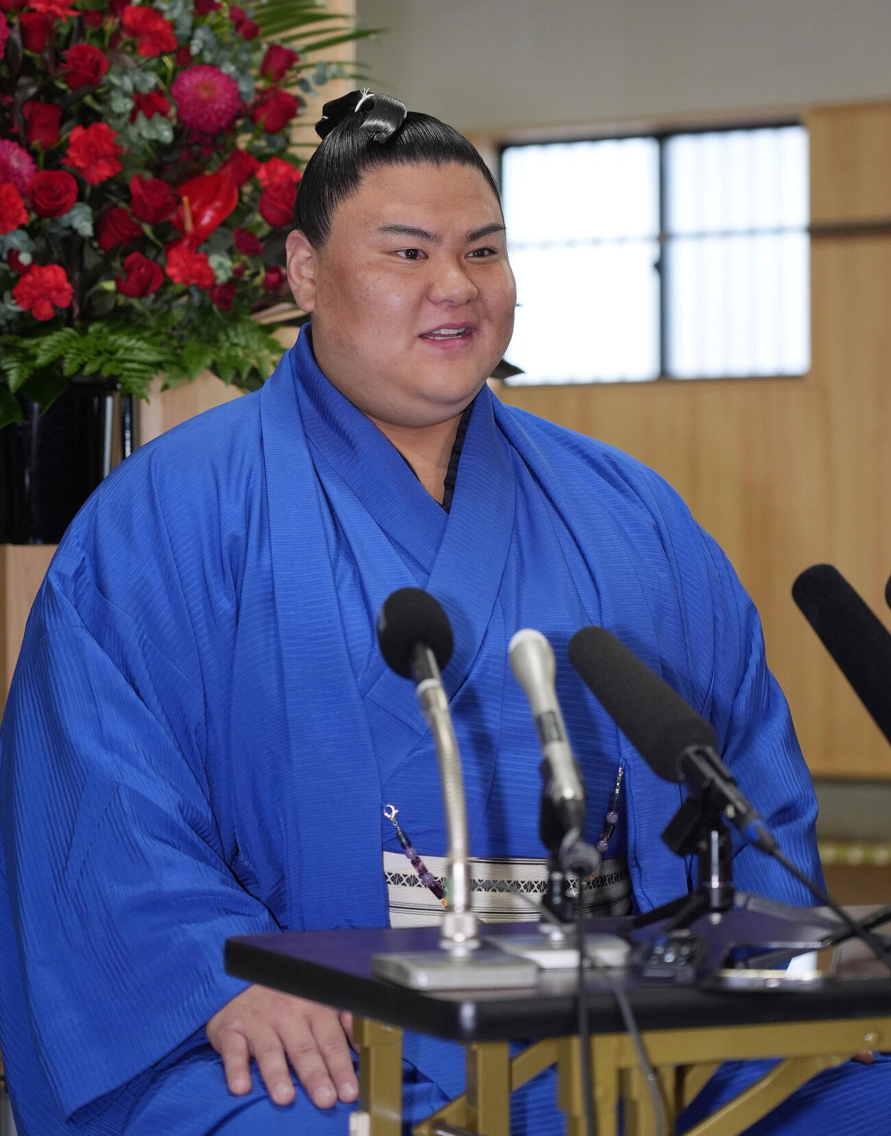 番付発表会見をする義ノ富士（撮影・森本幸一）