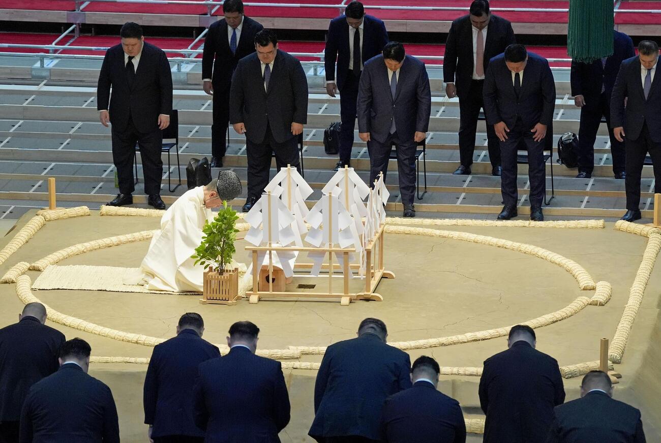 大相撲名古屋場所が行われるIGアリーナで営まれた土俵祭り＝11日、名古屋市