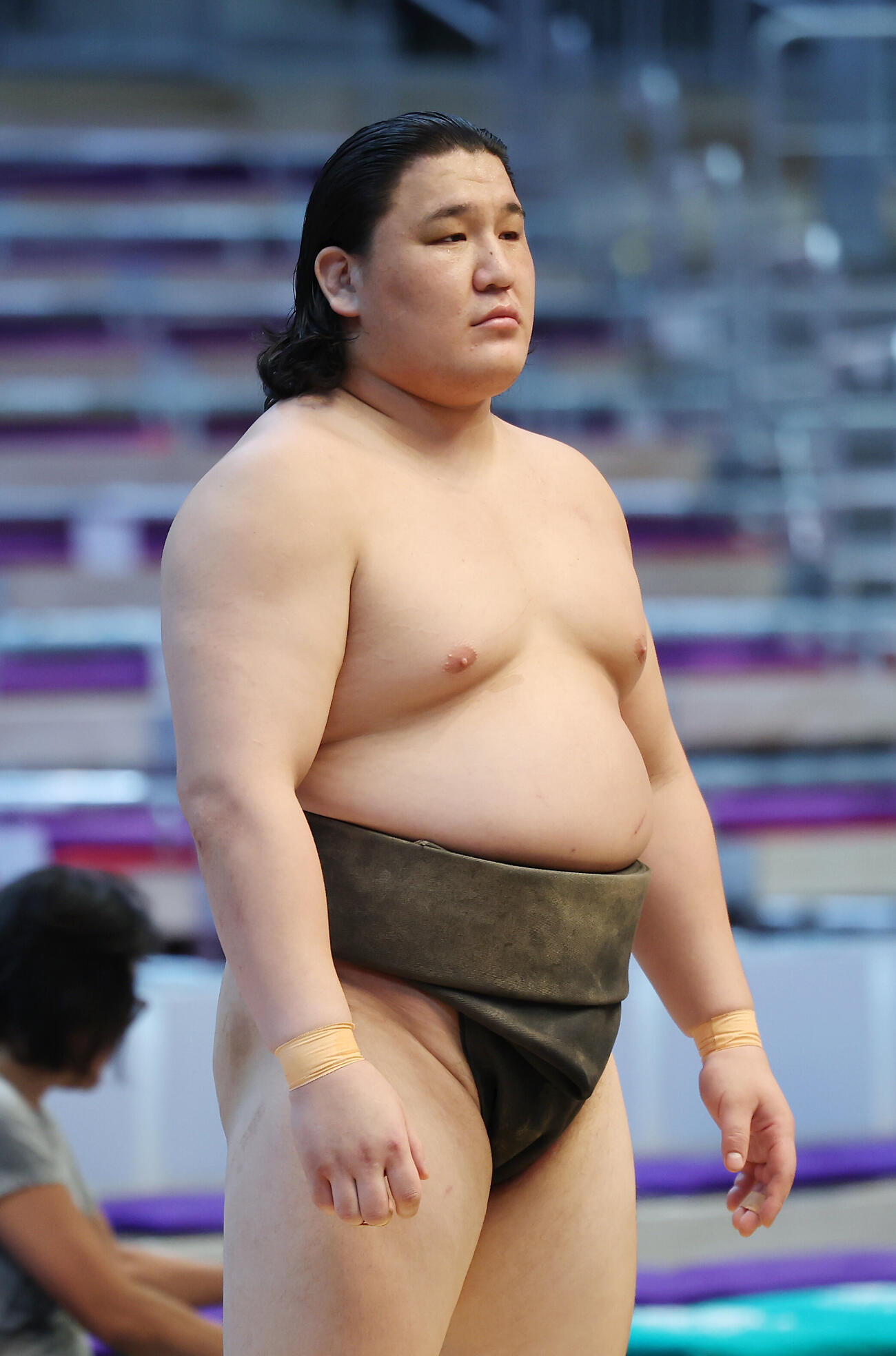 前相撲に臨む城勝雄（撮影・前田充）