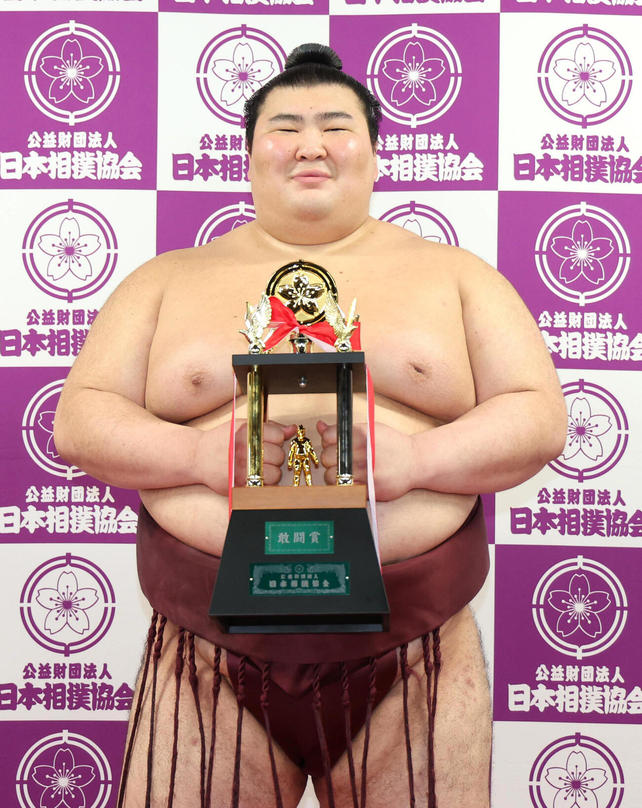 敢闘賞の熱海富士IGアリーナ（代表撮影）