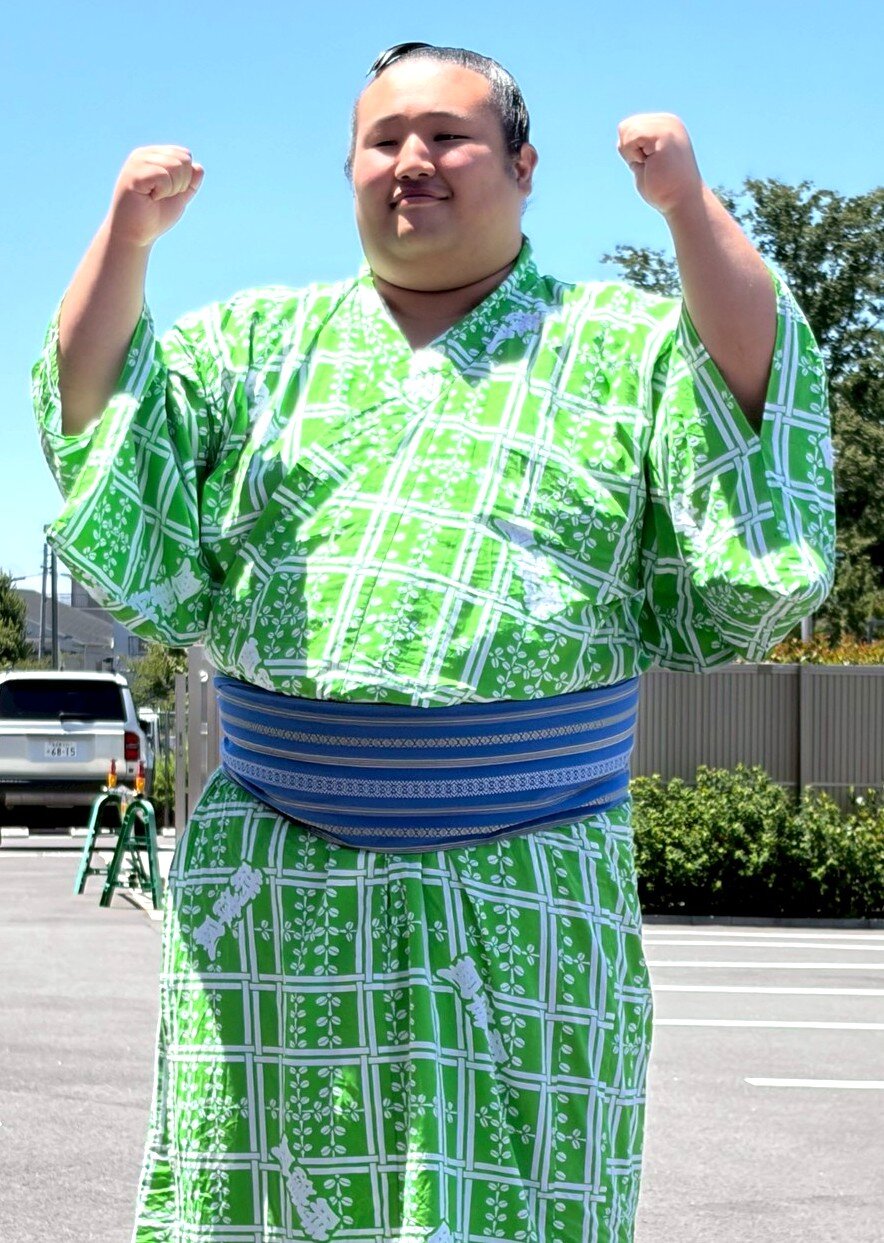 ポーズを決める時不動（撮影・山田遼太郎）