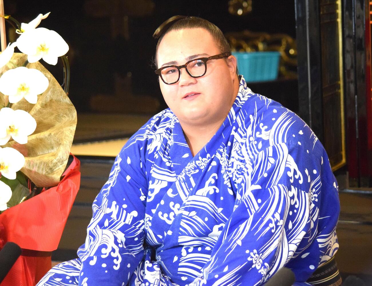 会見で質問に答える丹治（撮影・山田遼太郎）