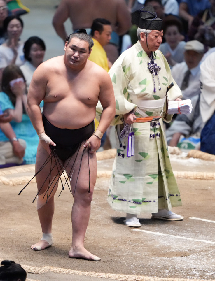 夏巡業休場の豊昇龍