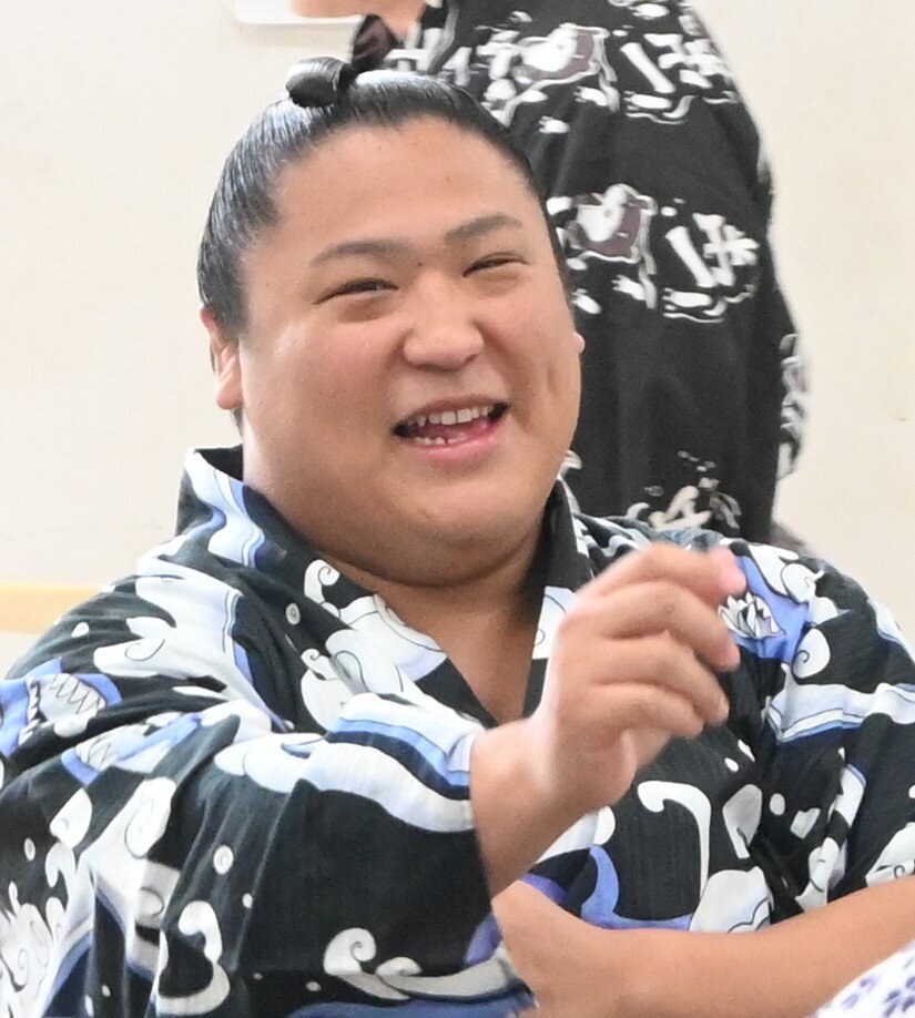 力士会に出席した若隆景