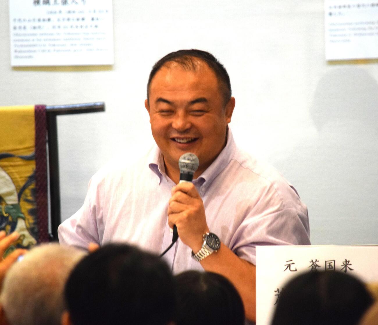 親方トークショーに参加した荒汐親方