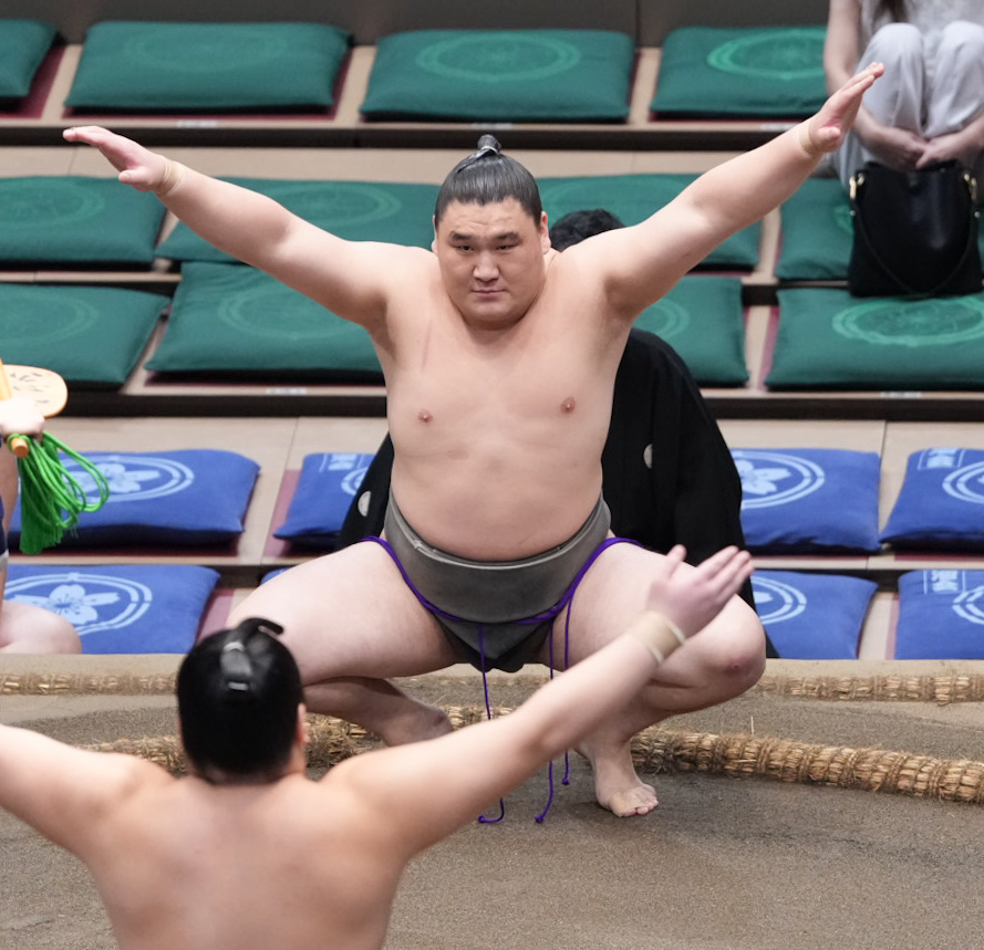 序ノ口優勝の城勝雄（撮影・小沢裕）