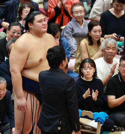 大の里が秋場所3連覇も安青錦にも「チャンスあったんですよ」元若乃花