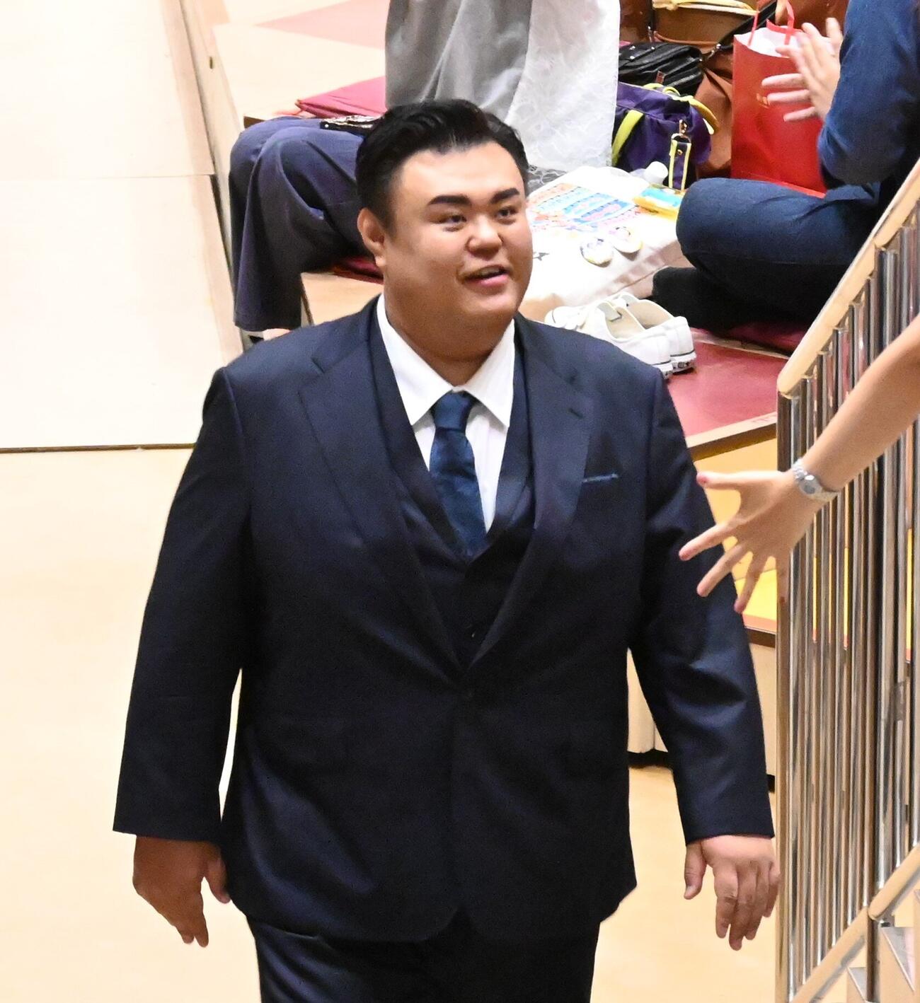 断髪式を終えた英乃海