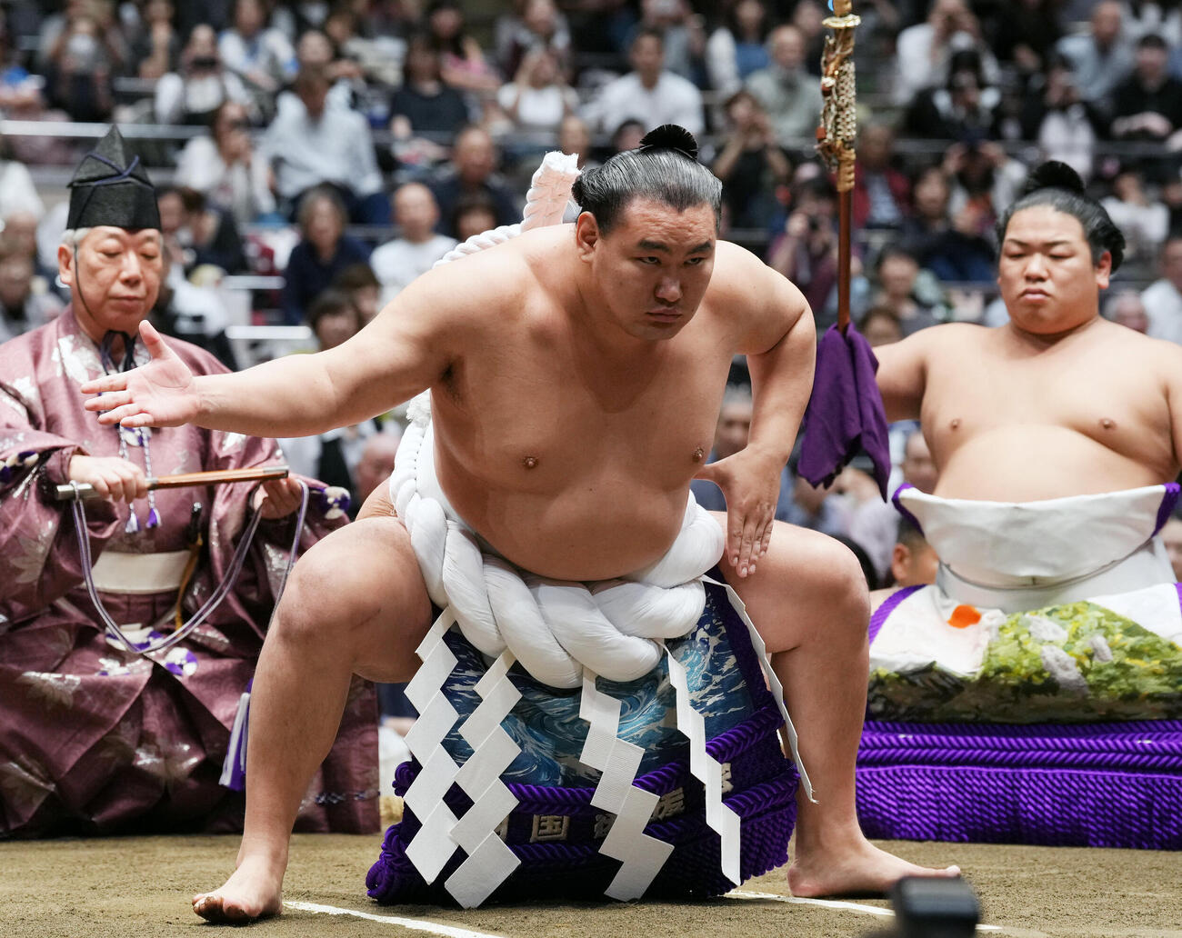 横綱土俵入りする豊昇龍（撮影・小島史椰）