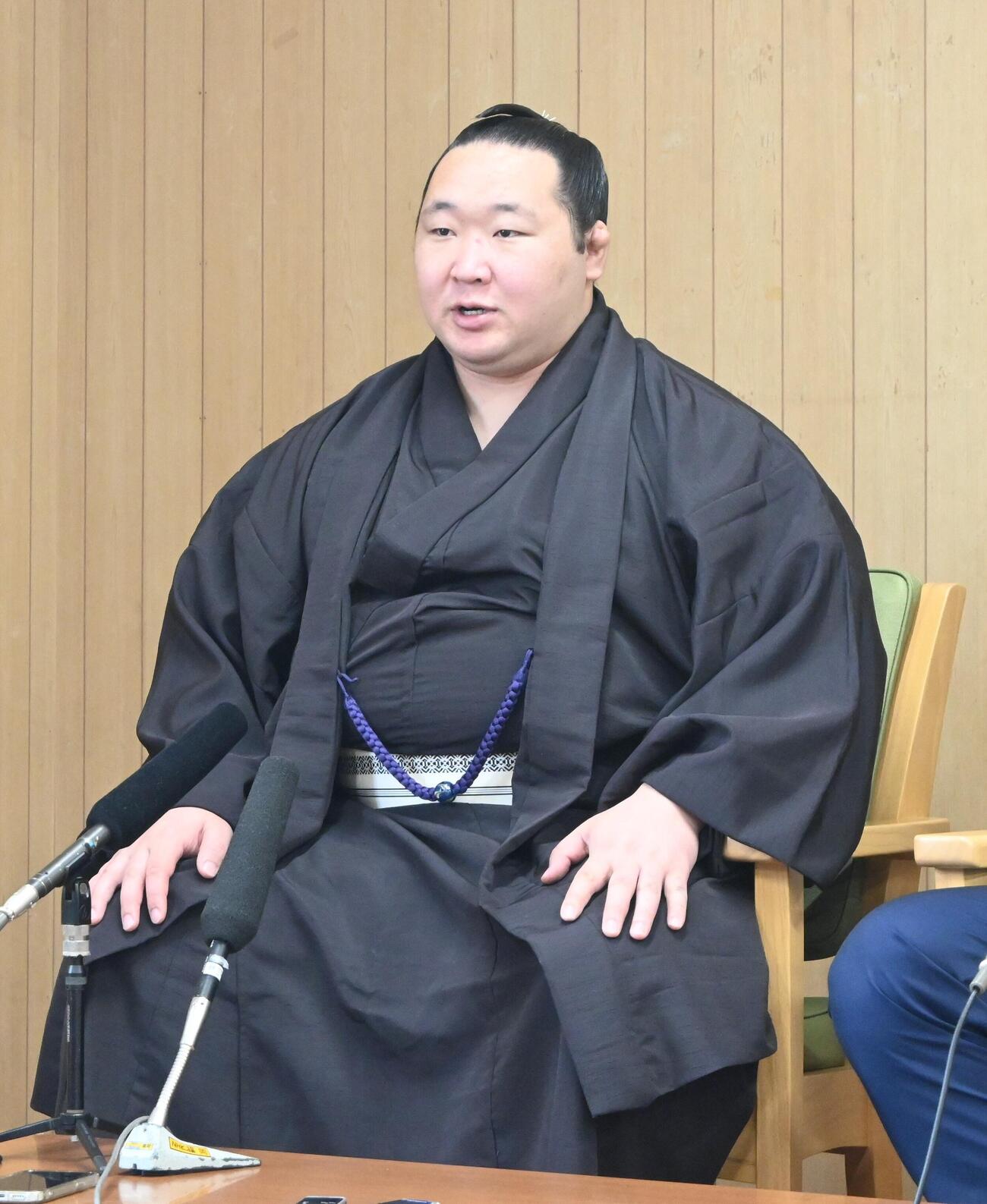 新入幕を果たした旭海雄（撮影・飯岡大暉）