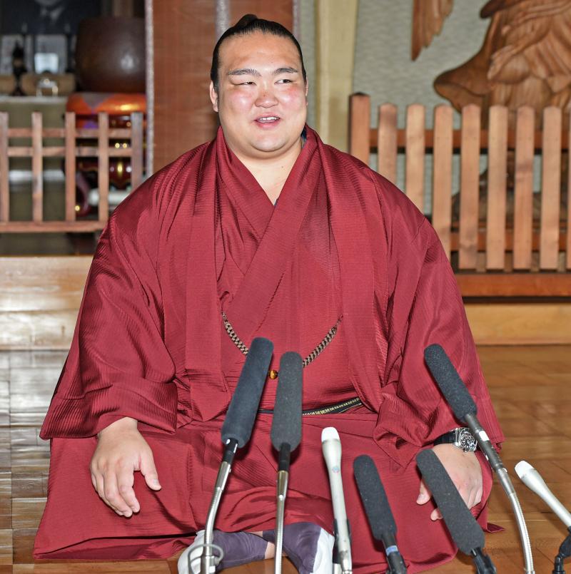 稀勢、前師匠隆の里と同じ86場所&30歳初V狙う - 大相撲 : 日刊スポーツ