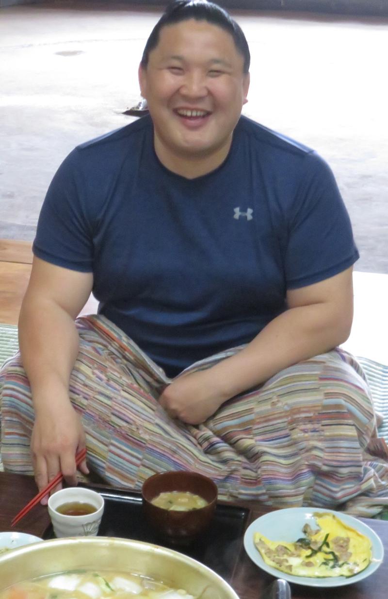 朝 赤 龍