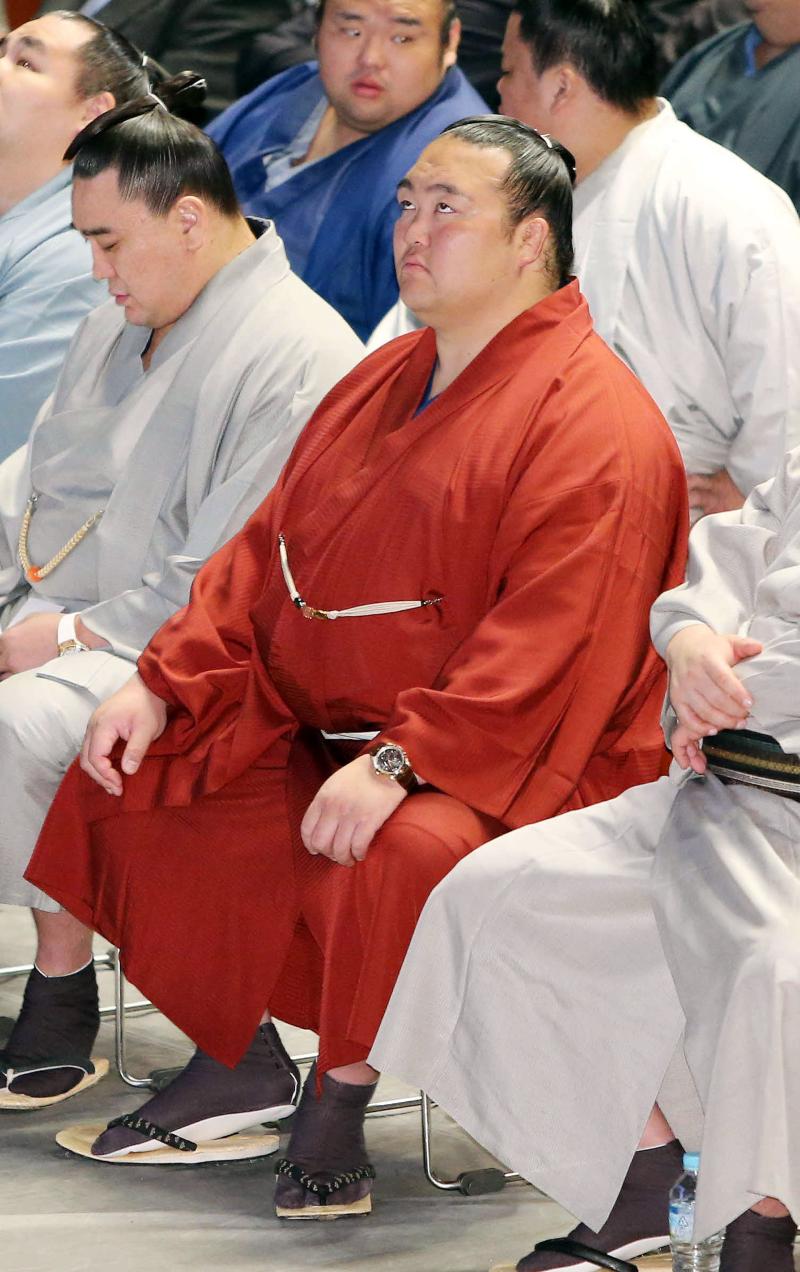 稀勢の里力士情報 _ 稀勢の里 相撲部屋 – VISHUJI
