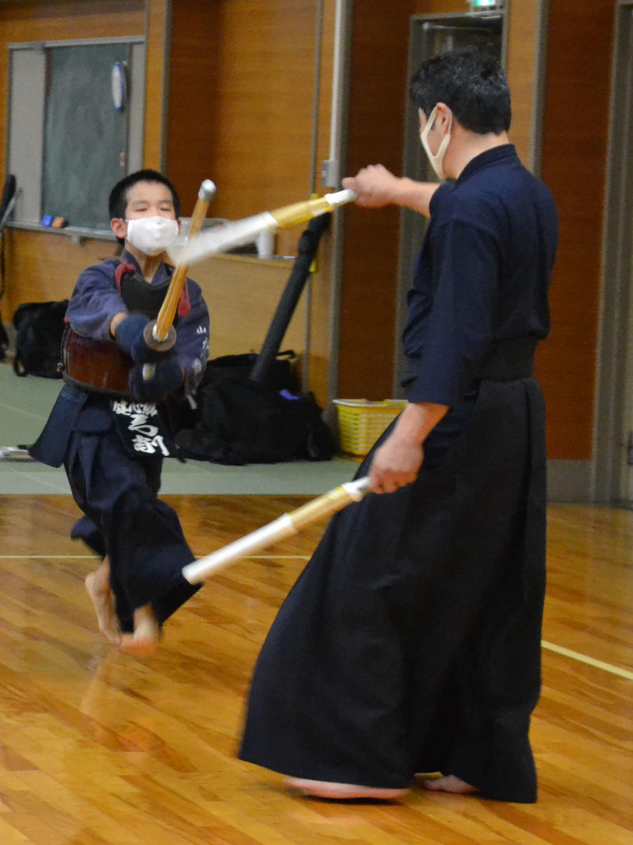 打ち込み稽古に励む山梨健心館弓削慶介君（小5）
