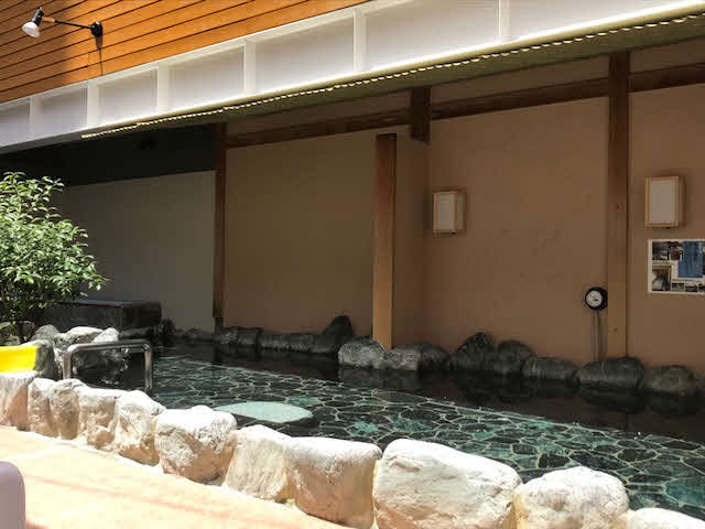 開放感いっぱいの露天風呂