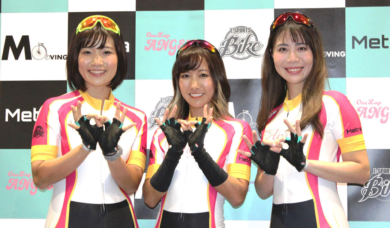 ONELAP ANGELのメンバー。左からMizuki、Miho、Amu