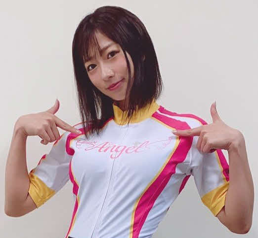 大会アンバサダーの大貫彩香