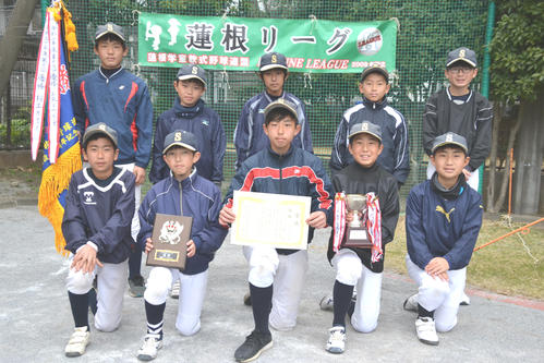 新加入 三交スワローズ全勝ｖ 20年度表彰式 少年野球写真ニュース 日刊スポーツ