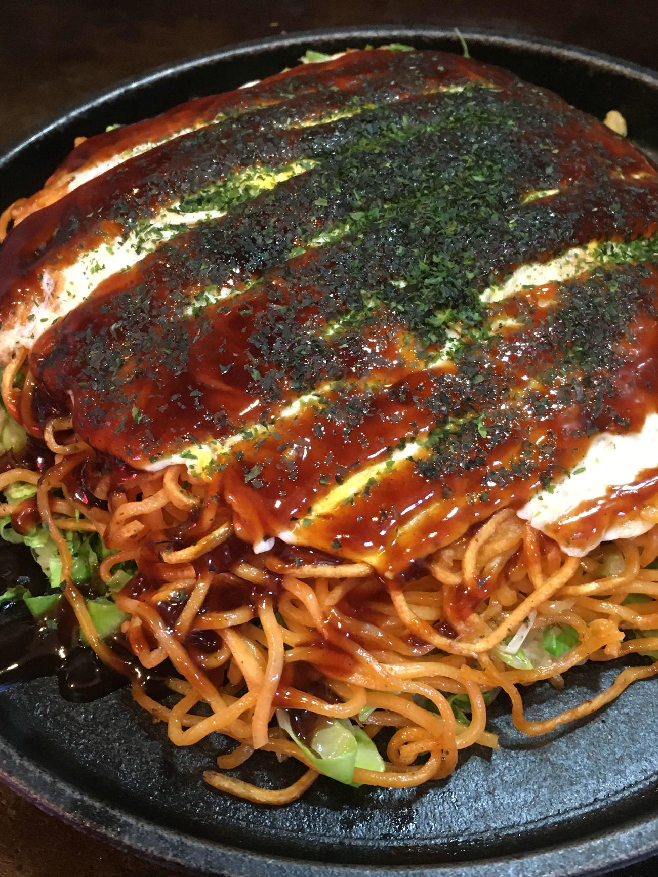 クラフトビール＆広島お好み焼き・dspeedの名物「広島お好み焼き」