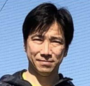 コーチの平山氏