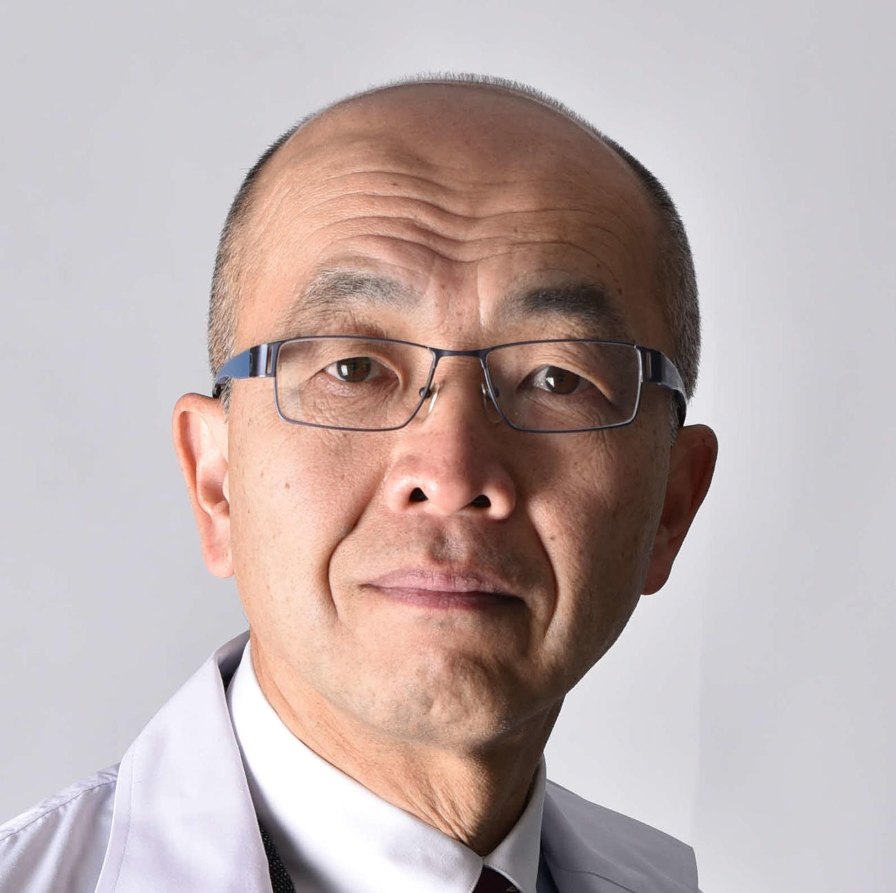 篠田氏
