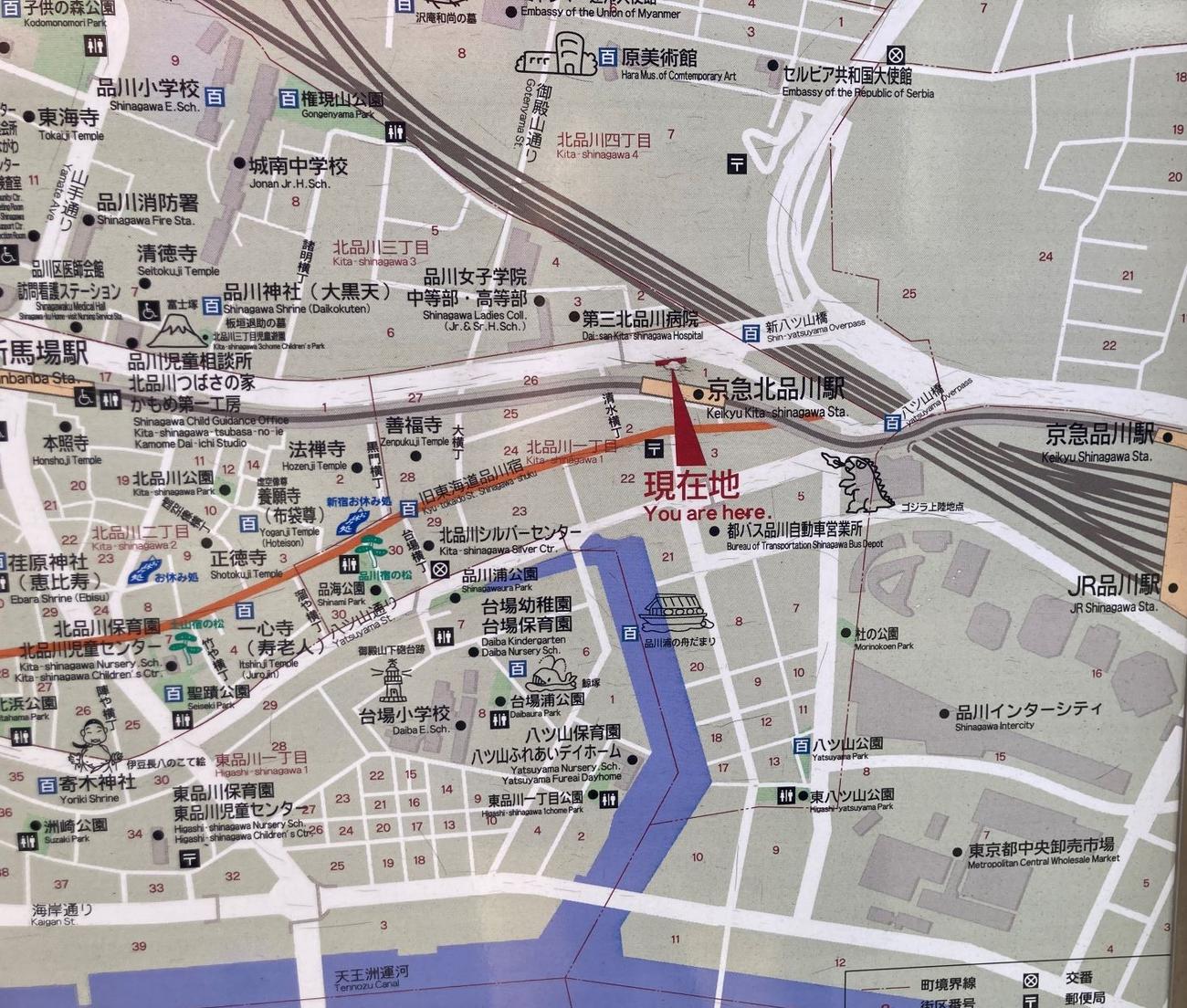 北品川駅前にある地図にはゴジラの絵も描かれている