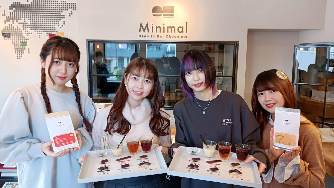 チョコレートの食べ比べをしたシュユノトキ