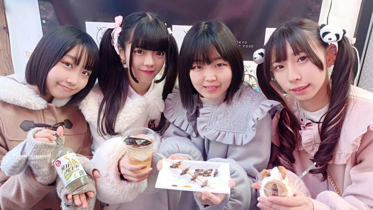昆虫食を楽しんだパラレルパレード
