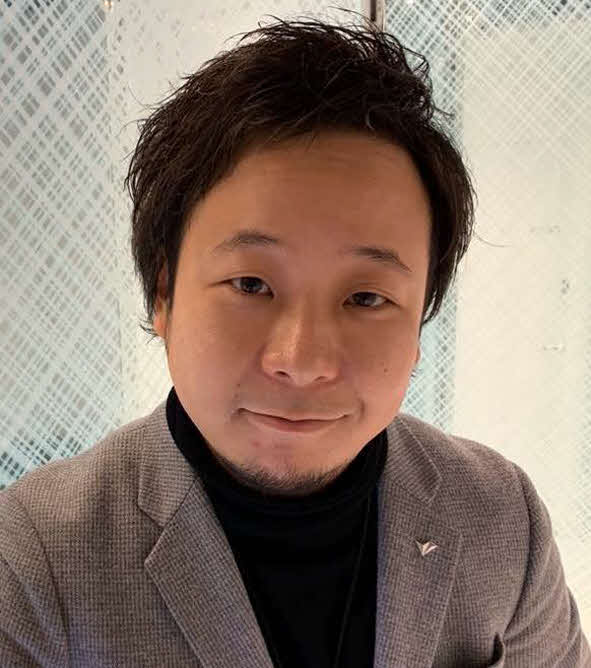 関野大介氏