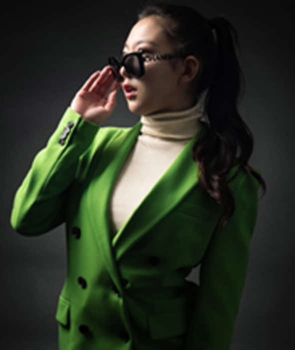 岡田美波氏