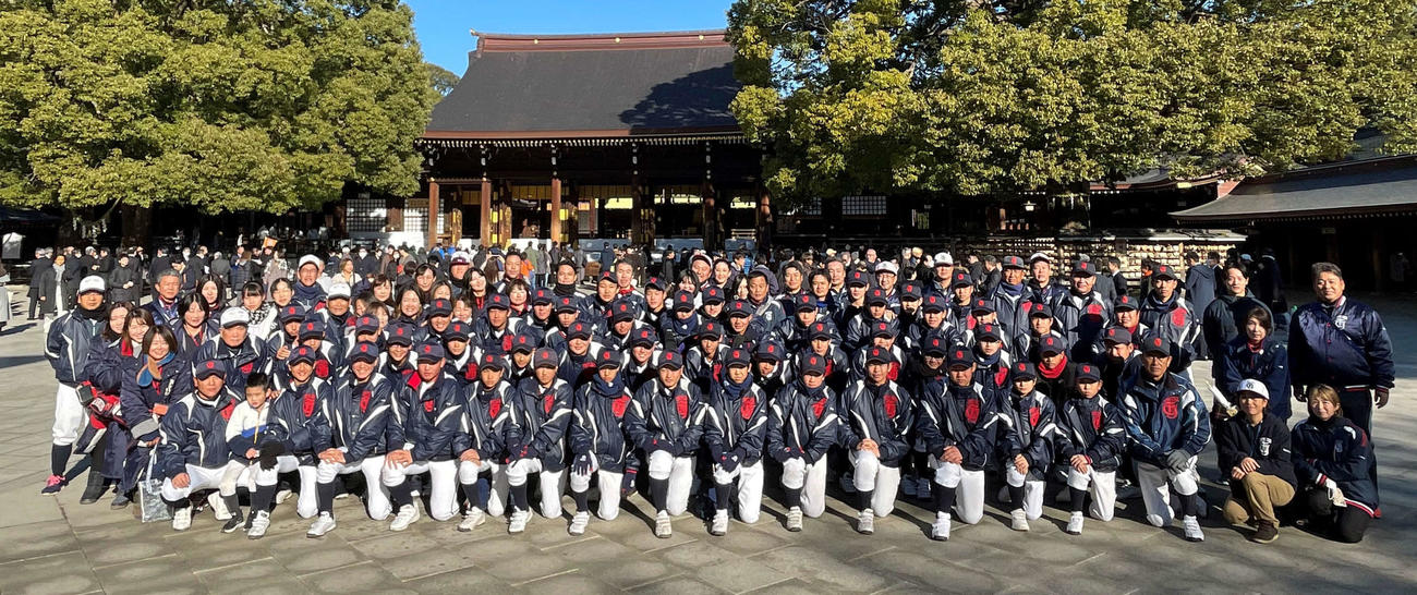 「人間形成」を目的とする東京神宮