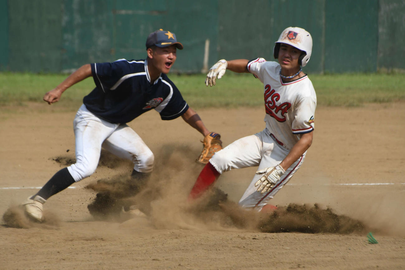 米国チームと市原ポニーは接戦を演じた