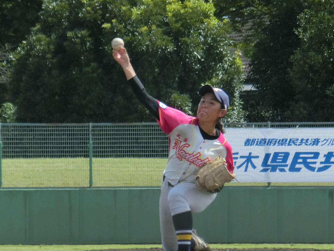 力投する武蔵なでしこ濱嶋主将
