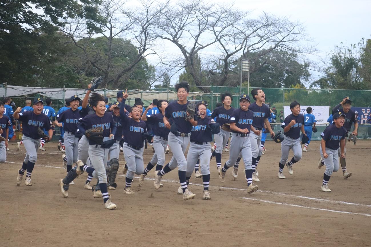 タイブレークを制して盛り上がる大宮ナイン