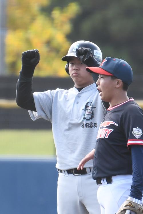 リトルシニア】世田谷西が関東V4 逆転ピンチの無死満塁を喜多と斉藤
