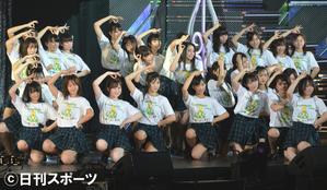 チーム8の「エイトの日」1日に4度のコンサート - AKB48 : 日刊