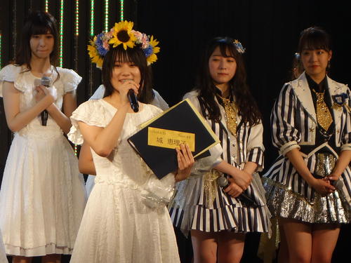 グループ史上始めて、2度目の卒業公演を行ったNMB48の城恵理子（撮影・村上久美子）