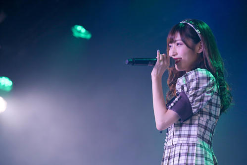 卒業公演で歌うNGT48山口真帆（C）AKS　