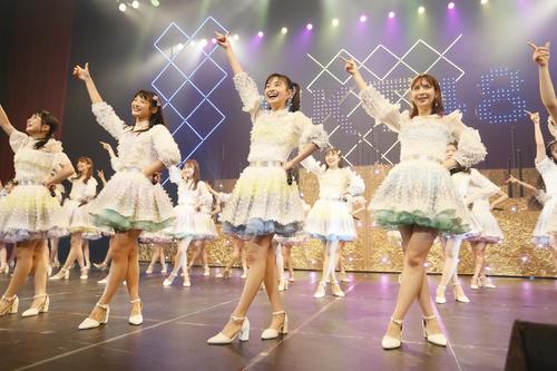 九州ツアー初日公演を行ったHKT48（C）AKS