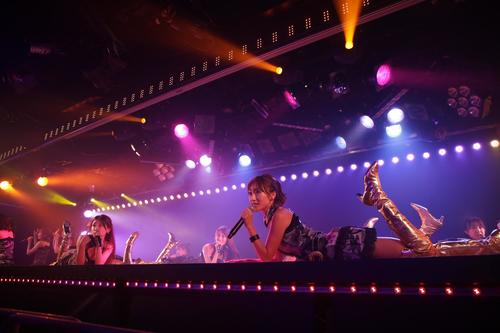 「誘惑のガーター」特別公演で一夜限りの復活を果たしたSDN48（C）AKS