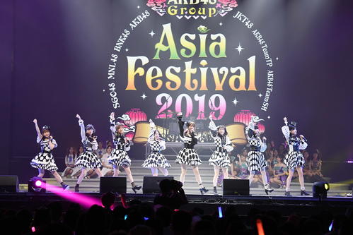 「AKB48　Group　Asia　Festival　2019　in　SHANGHAI」に出演したAKB48（C）AKS