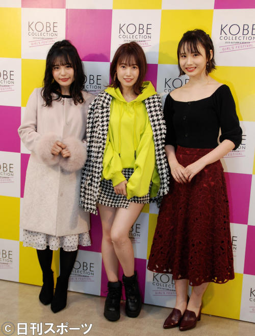 左から村川緋杏、朝長美桜、荒巻美咲（撮影・松浦隆司）