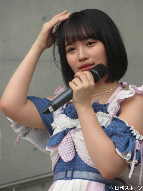 初センター曲となった新曲「サステナブル」発売記念イベントに出席した矢作萌夏