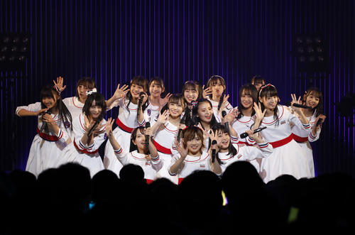 初の全国ツアー初日公演を行ったSTU48