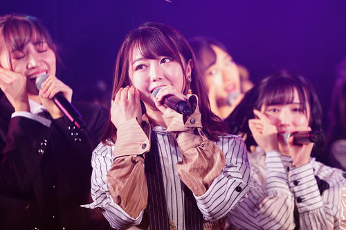 劇場オープン14周年公演でグループ卒業を発表した峯岸みなみ（C）AKS