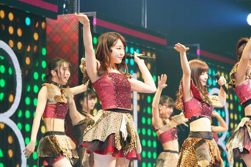 全国ツアーのチームK最終公演に出演したAKB48峯岸みなみ（C）AKS