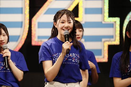 あいさつするSTU48の瀧野由美子（Ｃ）ＳＴＵ